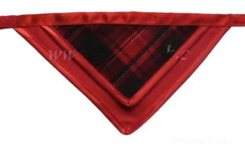 Červený šátek pro psa, kočku