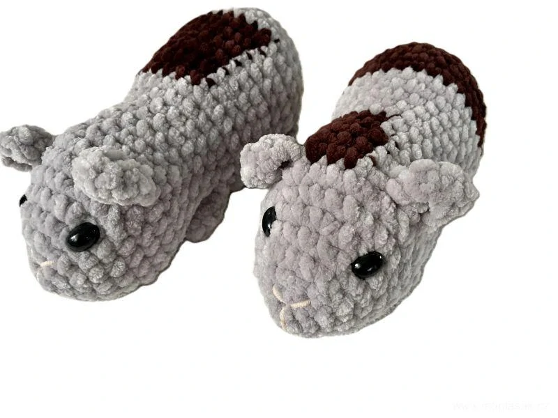 Háčkované morče Monťásek vel.M