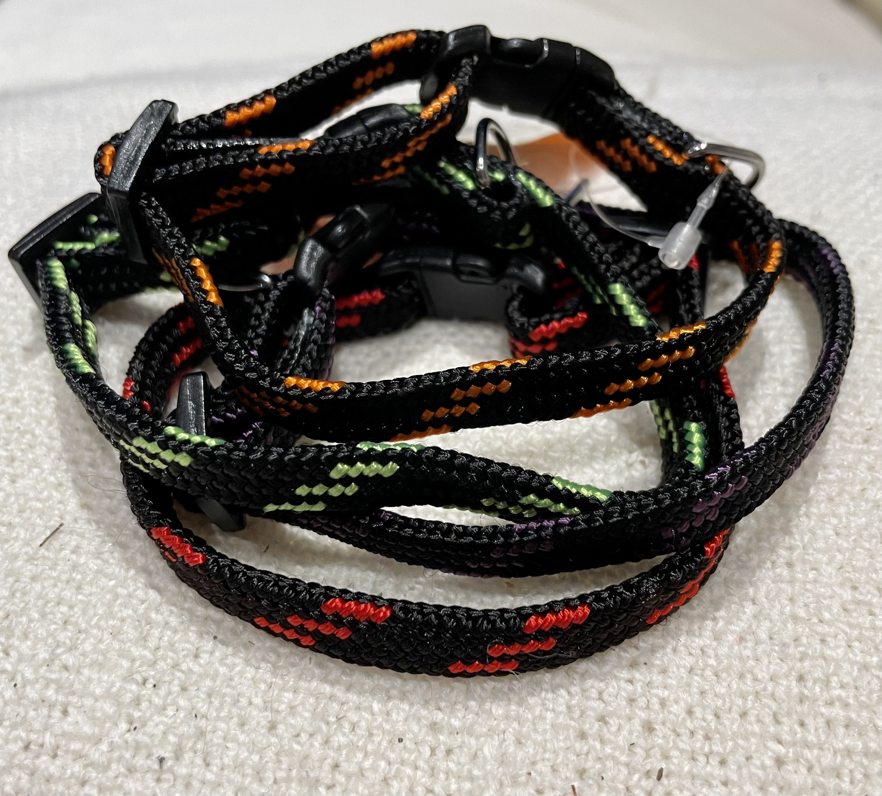 Nylonový obojek pro psa žíhaný 10mm