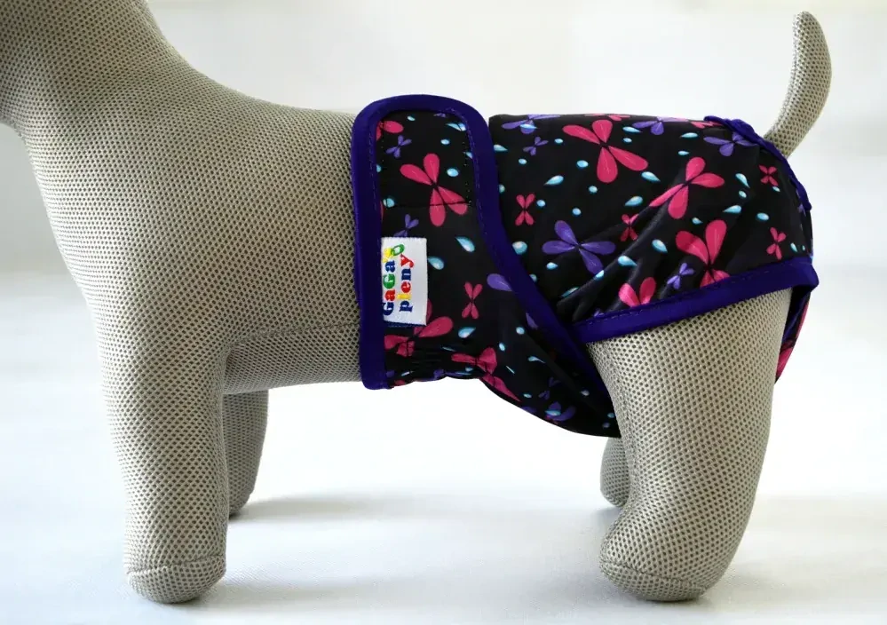 Inkontinenční, hárací kalhotky pro fenku 70-84cm