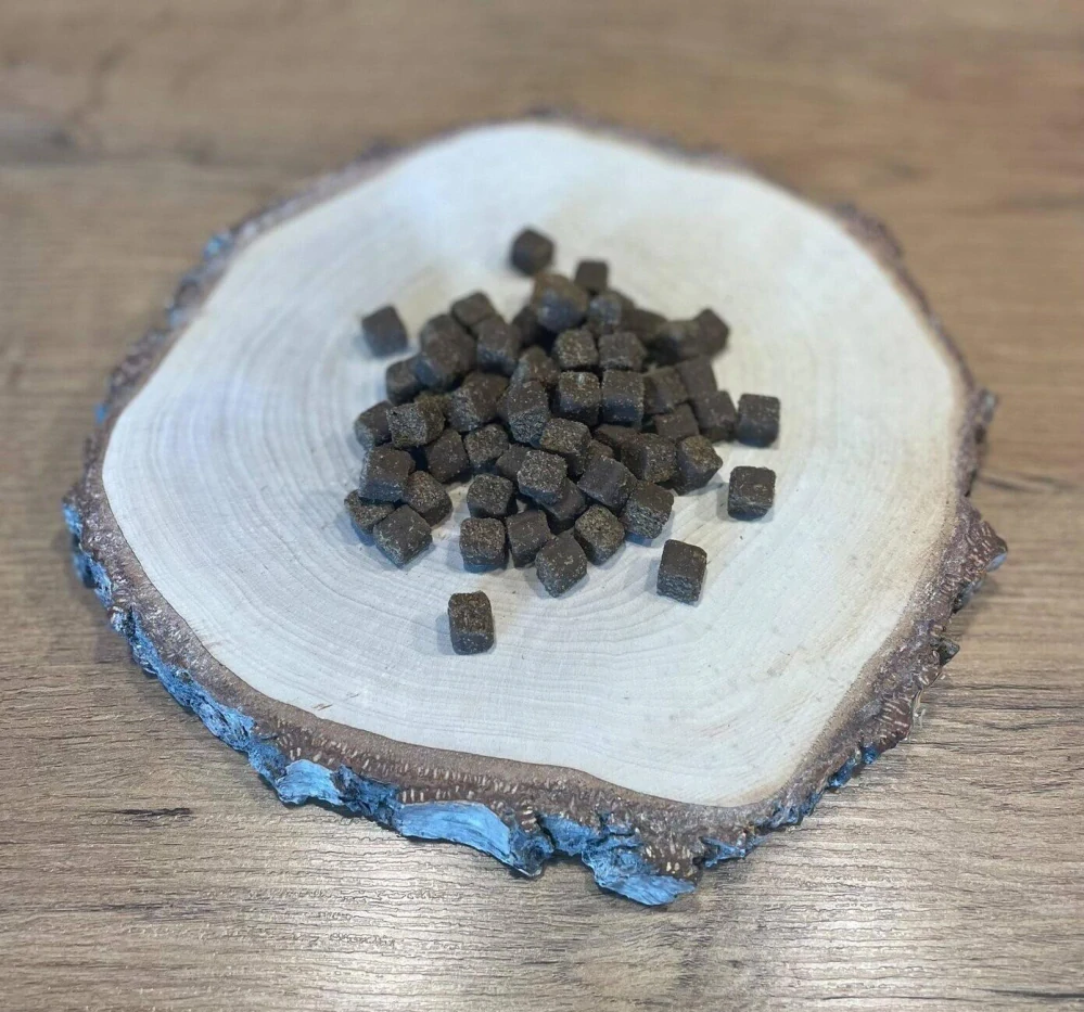 Polovlhké granule pro psy kachna BOHEMIA SEMI MOIST Adult Duck 2kg