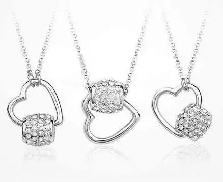 Řetízek s přívěskem srdce 98