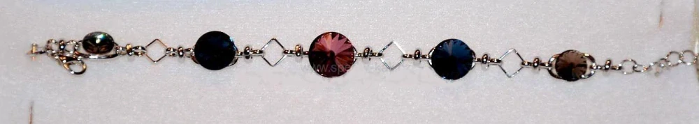 Náramek se Swarovski elements 29