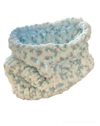 Šála, čepice v jednom pro psy jako mops, buldoček, buldok