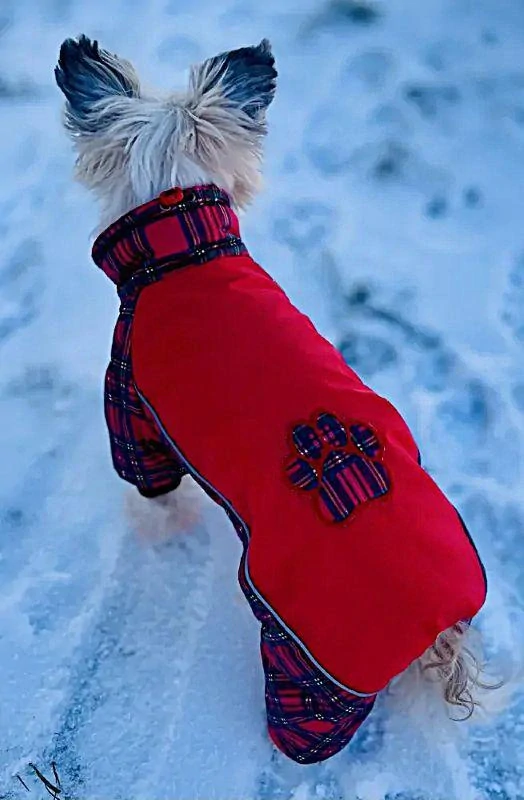 Červená zimní kombineza pro psy s tlapkou 30-35cm