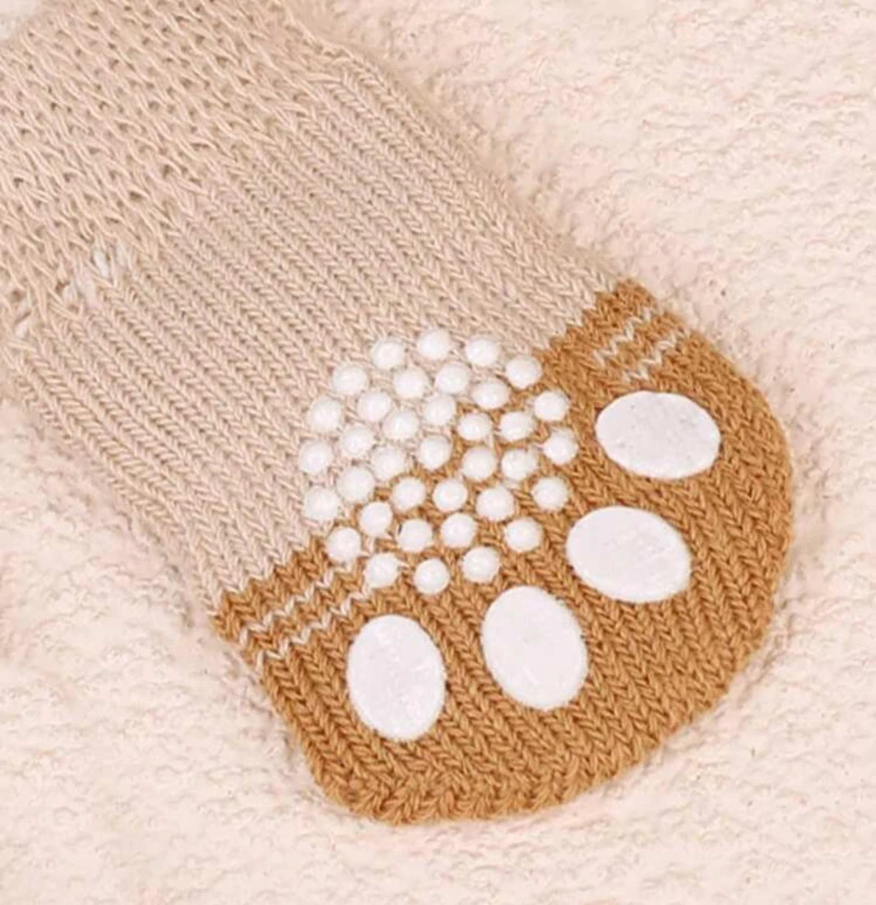 Béžové ponožky pro psy a kočky