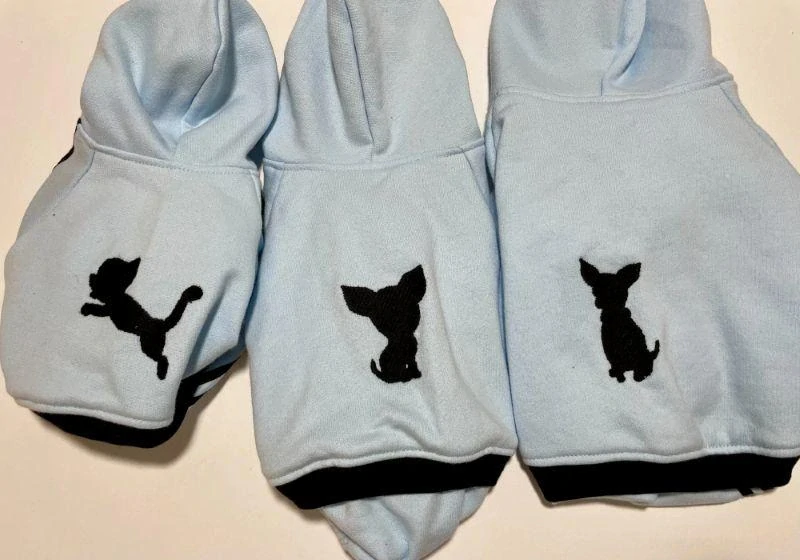 Teplákovka pro psy s výšivkou čivava 30-35cm