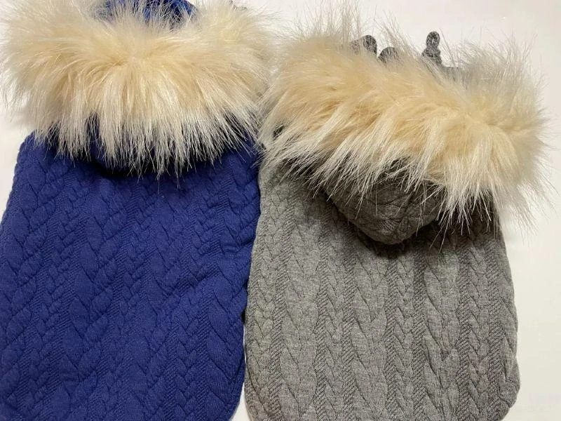 Zimní vesta pro psa s copánky 30-35cm