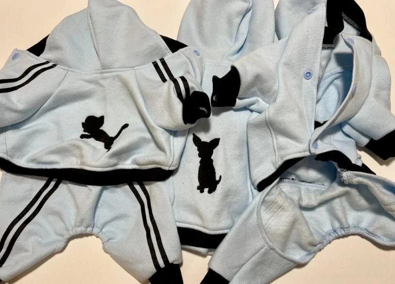 Teplákovka pro psy s výšivkou čivava 30-35cm