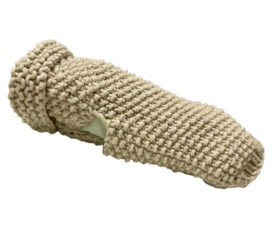 Ručně pletený zimní svetr pro psy 45-50cm