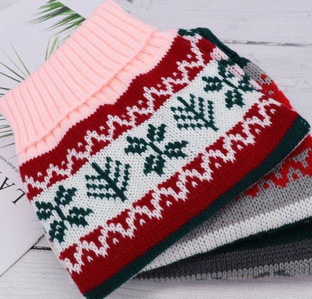 Růžový svetr pro psa norský vzor 36cm