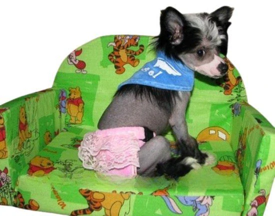 Kalhotky pro hárající fenky růžové s volánky