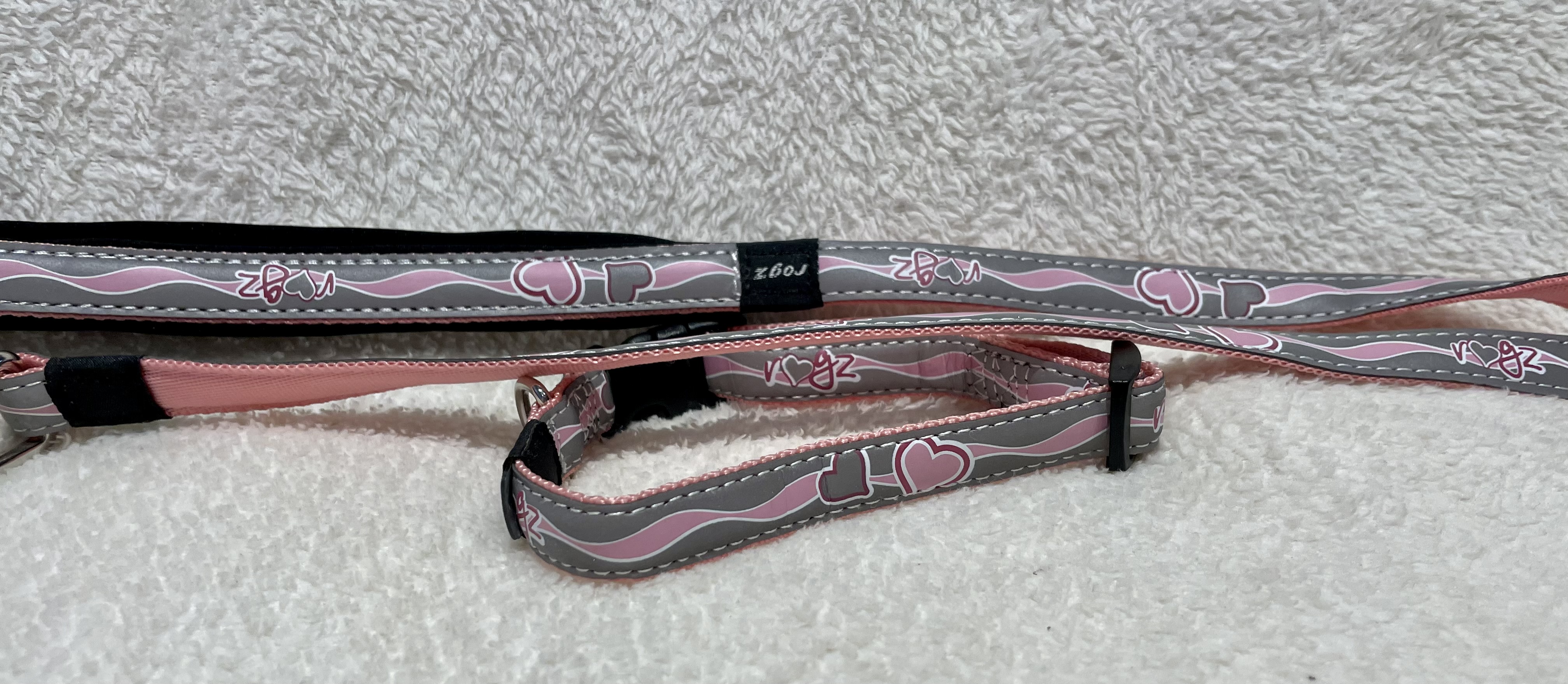 Set vodítko a obojek pro psa růžový podšitý 15mm