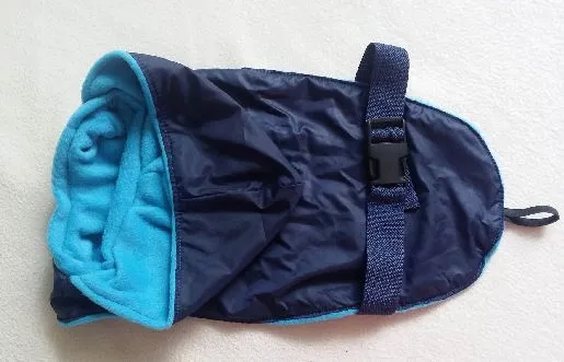 Nepromokavá vesta pro psy 45cm vel. XXL červená