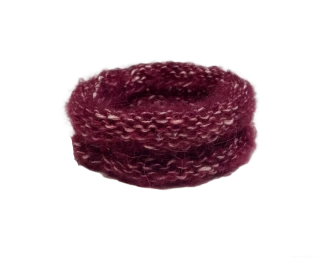 Pletený vínový doplněk pro psy
